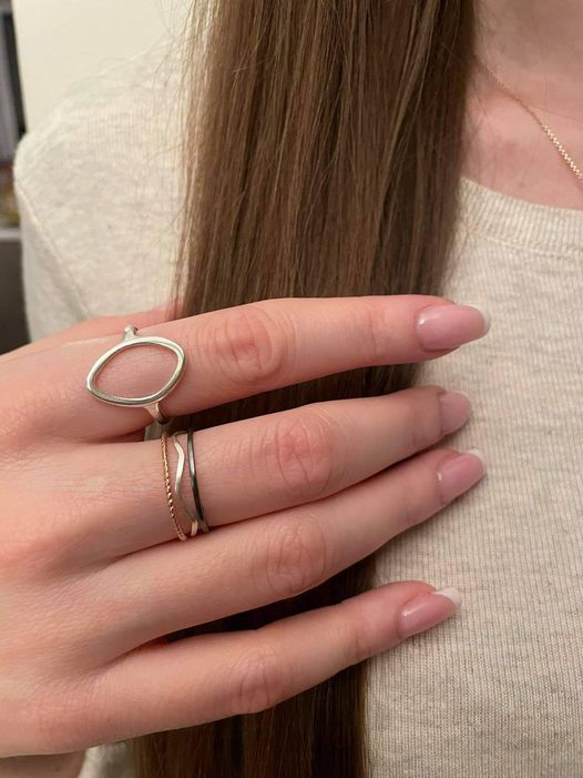 Three as Οne -Set of Three Rings  Line-Twisted-Wave