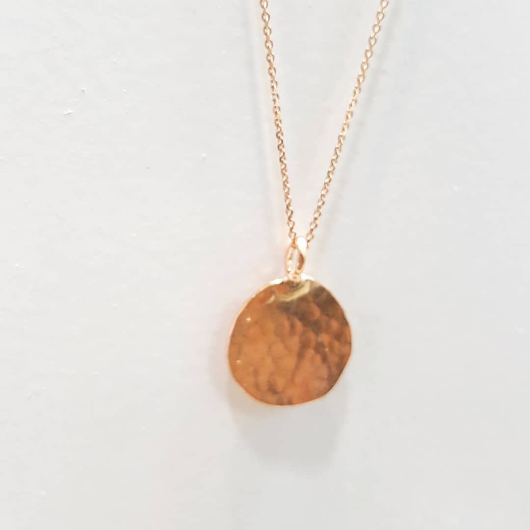 Ηammered Round Silver Necklace